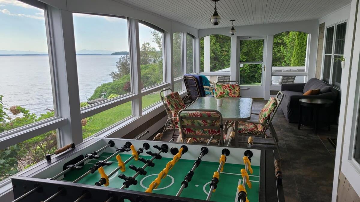 Loza House Adirondack Screened-In Porch Unit Lake Front Apartment Plattsburgh Exterior photo